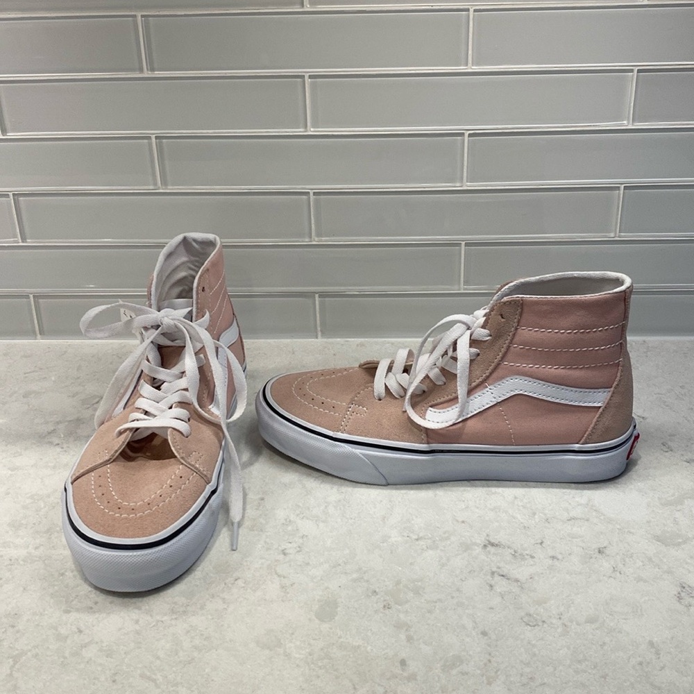 * - Vans -  NWT - leather & canvas blush pink  hightop runners